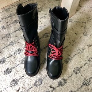 NWOT Boots